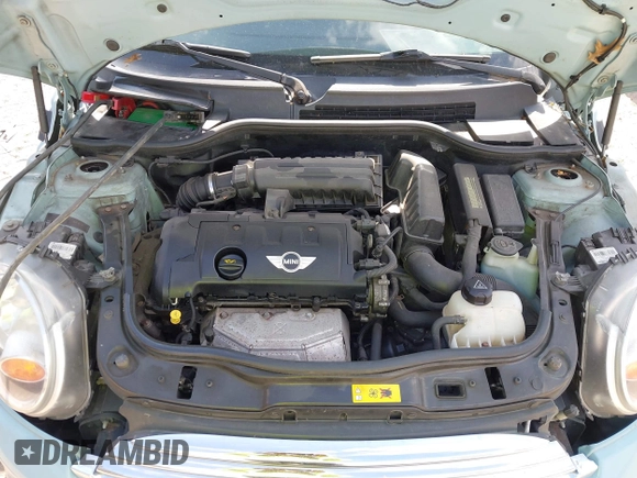 2012 MINI Hardtop with VIN WMWSU3C5XCT258709, listed as a IAAI auction lot 42265461 with 197,678 mi miles and . Bid and sale history available at DreamBid. Image 10.