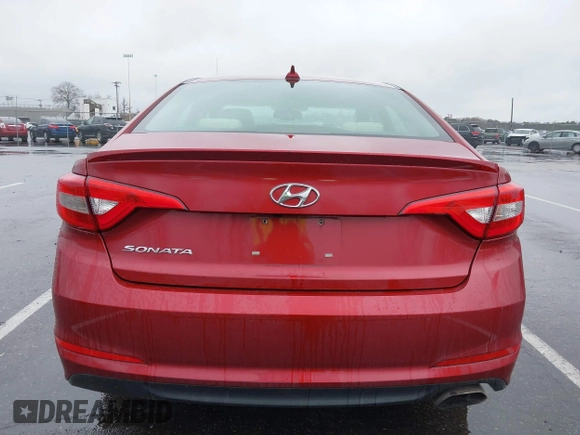 2016 Hyundai Sonata SE z VIN 5NPE24AF7GH391820, wystawiony jako IAAI lot #42015648 z przebiegiem 123 004 mil mil oraz . Historia ofert i sprzedaży dostępna na DreamBid. Obrazek 16.