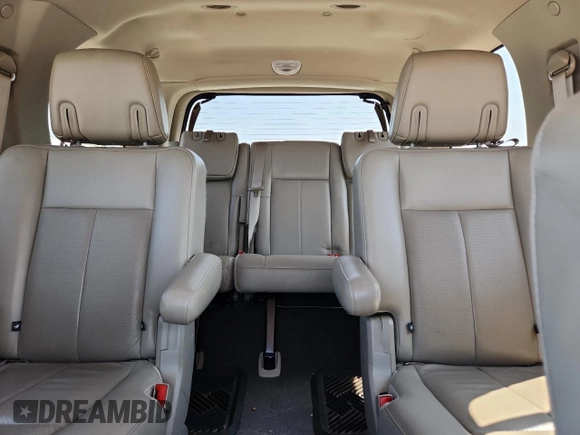 2008 Ford Expedition Limited z VIN 1FMFU205X8LA51775, wystawiony jako Copart lot #60281545 z przebiegiem 157 354 mil mil oraz Szkoda całkowita • Salvage title. Historia ofert i sprzedaży dostępna na DreamBid. Obrazek 10.