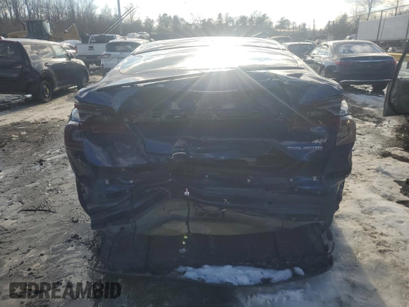 2020 Tesla Model S Performance z VIN 5YJSA1E47LF402269, wystawiony jako Copart lot #88001975 z przebiegiem Nie podano mil oraz Szkoda całkowita • Salvage title. Historia ofert i sprzedaży dostępna na DreamBid. Obrazek 6.