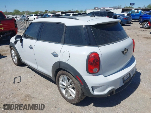 2012 MINI Countryman S z VIN WMWZC3C51CWL87051, wystawiony jako IAAI lot #41837130 z przebiegiem 108 990 mil mil oraz . Historia ofert i sprzedaży dostępna na DreamBid. Obrazek 3.