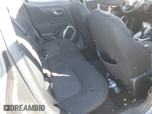 2016 Jeep Renegade Latitude with VIN ZACCJBBT9GPC52394, listed as a IAAI auction lot 41503100 with 143,004 mi miles. Bid and sale history available at carsss.com. Image 8.