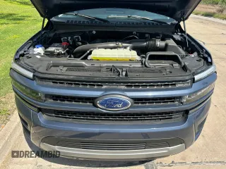 2022 Ford Expedition XLT with VIN 1FMJU1HT0NEA49153, listed as a Copart auction lot 49749895 with 26,537 mi miles and Clean Title. Bid and sale history available at carsss.com. Image 7.