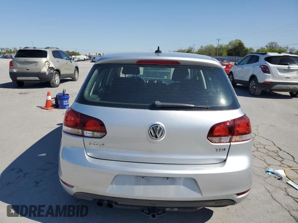 2013 Volkswagen Golf TDI w/Sunroof & Nav z VIN WVWNM7AJ0DW023226, wystawiony jako Copart lot #50958295 z przebiegiem 97 784 mil mil oraz Czysty tytuł • Clean title. Historia ofert i sprzedaży dostępna na DreamBid. Obrazek 6.