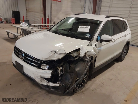 2021 Volkswagen Tiguan SE with VIN 3VV3B7AX3MM136073, listed as a IAAI auction lot 41427198 with 58,164 mi miles. Bid and sale history available at carsss.com. Image 18.