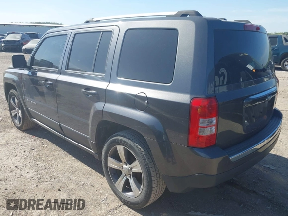 2016 Jeep Patriot Latitude with VIN 1C4NJPFA1GD526944, listed as a IAAI auction lot 42045701 with 123,364 mi miles and . Bid and sale history available at DreamBid. Image 3.