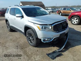 2019 GMC Acadia SLT z VIN 1GKKNMLS7KZ155680, wystawiony jako IAAI lot #41974442 z przebiegiem 89 641 mil mil oraz . Historia ofert i sprzedaży dostępna na DreamBid. Obrazek 1.