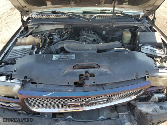 2002 GMC Yukon Denali with VIN 1GKEK63U62J340241, listed as a Copart auction lot 71122174 with 259,297 mi miles and Salvage Title. Bid and sale history available at carsss.com. Image 12.