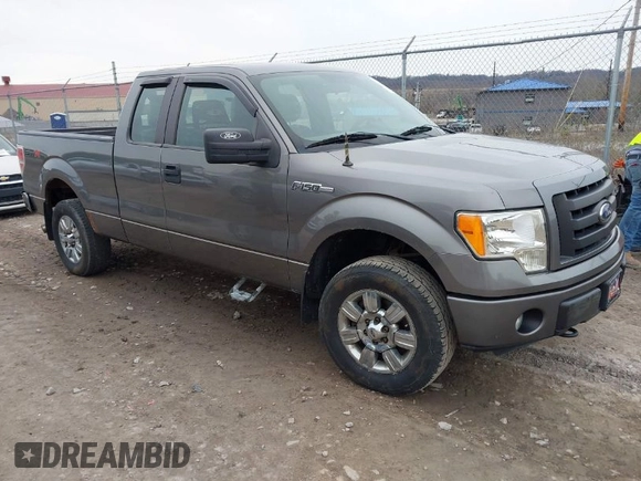 2012 Ford F-150 XL with VIN 1FTFX1EF3CFC52836, listed as a IAAI auction lot 41944971 with 104,728 mi miles. Bid and sale history available at carsss.com. Image 1.