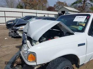 2011 Ford Ranger XL with VIN 1FTKR1ED7BPA18523, listed as a IAAI auction lot 41386462 with 90,379 mi miles. Bid and sale history available at carsss.com. Image 10.