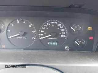 1999 Jeep Grand Cherokee Laredo with VIN 1J4GW58S0XC524798, listed as a IAAI auction lot 42761040 with 173,792 mi miles and . Bid and sale history available at DreamBid. Image 7.