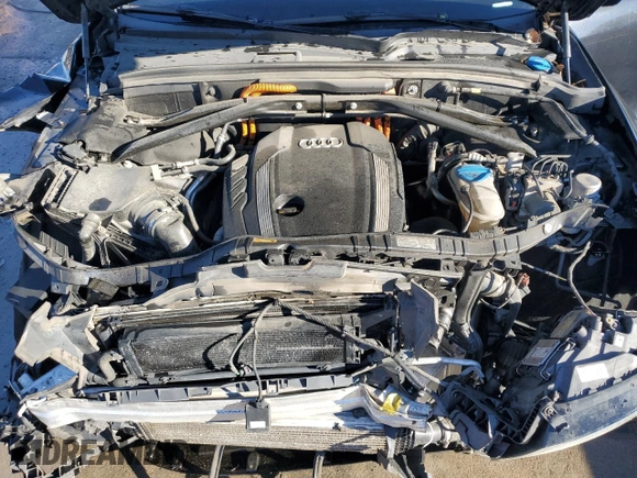 2013 Audi Q5 Hybrid Prestige with VIN WA1C8AFP0DA096531, listed as a Copart auction lot 80318424 with 114,454 mi miles and Salvage title. Bid and sale history available at DreamBid. Image 12.