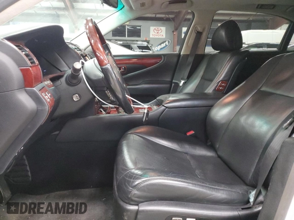2008 Lexus LS 600h L with VIN JTHDU46F185002409, listed as a Copart auction lot 79900444 with 156,054 mi miles and Salvage title. Bid and sale history available at DreamBid. Image 7.