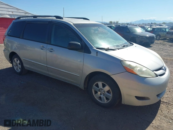 2007 Toyota Sienna CE with VIN 5TDZK23C77S058410, listed as a IAAI auction lot 42110787 with 181,735 mi miles. Bid and sale history available at carsss.com. Image 1.