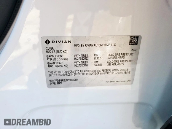 2023 Rivian R1S Launch Edition z VIN 7PDSGABL9PN010792, wystawiony jako Copart lot #56359465 z przebiegiem 24 319 mil mil oraz Szkoda całkowita • Salvage title. Historia ofert i sprzedaży dostępna na DreamBid. Obrazek 14.