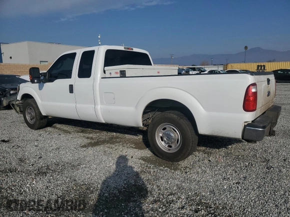 2015 Ford F-250 XLT with VIN 1FT7X2A65FEA41700, listed as a Copart auction lot 42645615 with 172,430 mi miles and Salvage title. Bid and sale history available at DreamBid. Image 2.