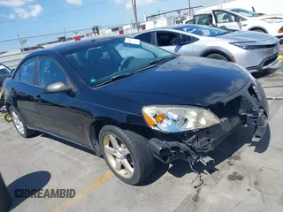 2007 Pontiac G6 with VIN 1G2ZG58N174271169, listed as a IAAI auction lot 40366548 with 108,055 mi miles. Bid and sale history available at carsss.com. Image 1.