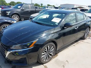 2023 Nissan Altima SV z VIN 1N4BL4DV2PN348799, wystawiony jako IAAI lot #42361675 z przebiegiem 54 285 mil mil oraz . Historia ofert i sprzedaży dostępna na DreamBid. Obrazek 16.