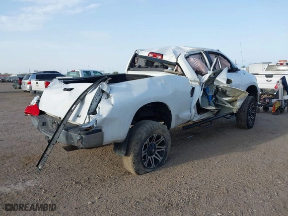 2013 Toyota Tundra 4WD Truck with VIN 5TFUW5F1XDX273375, listed as a IAAI auction lot 41734936 with 156,916 mi miles. Bid and sale history available at carsss.com. Image 4.