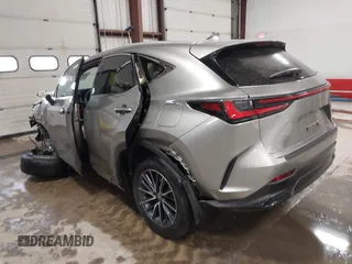2025 Lexus NX 350h with VIN 2T2AKCEZ8SC043058, listed as a IAAI auction lot 41525981 with 1,575 mi miles and . Bid and sale history available at DreamBid. Image 3.