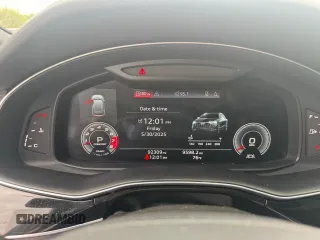 2021 Audi Q8 Premium Plus z VIN WA1EVAF12MD009515, wystawiony jako Copart lot #59317645 z przebiegiem 92 309 mil mil oraz Tytuł czysty. Historia ofert i sprzedaży dostępna na DreamBid. Obrazek 8.