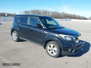2017 Kia Soul with VIN KNDJN2A27H7476878, listed as a IAAI auction lot 41136501 with 66,364 mi miles. Bid and sale history available at carsss.com. Image 1.