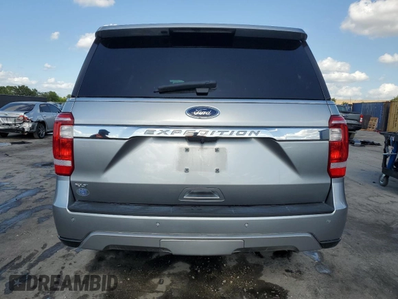 2021 Ford Expedition XLT with VIN 1FMJU1HT9MEA32205, listed as a Copart auction lot 54782185 with 43,300 mi miles and Salvage title. Bid and sale history available at DreamBid. Image 6.