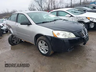 2006 Pontiac G6 6-Cyl with VIN 1G2ZG558364103160, listed as a IAAI auction lot 41997379 with 1 mi miles. Bid and sale history available at carsss.com. Image 1.