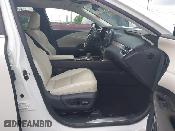 2024 Lexus RX 350 z VIN 2T2BAMBA4RC028661, wystawiony jako IAAI lot #42252708 z przebiegiem 19 141 mil mil oraz . Historia ofert i sprzedaży dostępna na DreamBid. Obrazek 5.