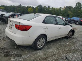 2013 Kia Forte LX with VIN KNAFT4A28D5709015, listed as a Copart auction lot 72903314 with 224,812 mi miles and Salvage Title. Bid and sale history available at carsss.com. Image 3.