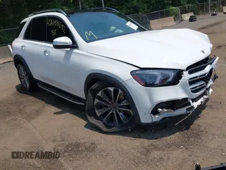 2022 Mercedes-Benz GLE 350 with VIN 4JGFB4KE0NA679883, listed as a IAAI auction lot 42458682 with 38,940 mi miles and . Bid and sale history available at DreamBid. Image 1.