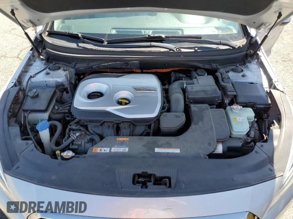 2016 Hyundai Sonata Hybrid SE with VIN KMHE24L11GA009480, listed as a Copart auction lot 54905615 with 71,245 mi miles and Salvage Title. Bid and sale history available at carsss.com. Image 11.