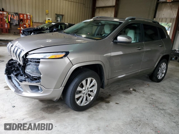 2017 Jeep Cherokee Overland z VIN 1C4PJMJS7HW525455, wystawiony jako Copart lot #61382445 z przebiegiem 83 499 mil mil oraz Szkoda całkowita • Salvage title. Historia ofert i sprzedaży dostępna na DreamBid. Obrazek 1.