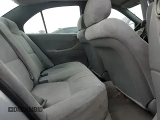 2002 Mitsubishi Galant ES z VIN 4A3AA46G32E158168, wystawiony jako Copart lot #74522324 z przebiegiem 179 981 mil mil oraz Szkoda całkowita • Salvage title. Historia ofert i sprzedaży dostępna na DreamBid. Obrazek 10.