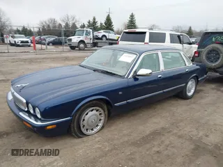 1998 Jaguar XJ Vanden Plas with VIN SAJKX6246WC832202, listed as a IAAI auction lot 41218807 with 96,589 mi miles and . Bid and sale history available at DreamBid. Image 17.