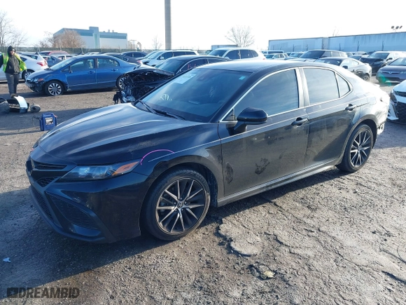 2021 Toyota Camry SE Nightshade with VIN 4T1G11AK7MU574557, listed as a IAAI auction lot 41111326 with 103,019 mi miles. Bid and sale history available at carsss.com. Image 18.