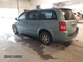 2010 Chrysler Town & Country Touring with VIN 2A4RR5D12AR284617, listed as a IAAI auction lot 41684030 with 199,414 mi miles. Bid and sale history available at carsss.com. Image 3.