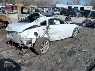 2003 Nissan 350Z Enthusiast with VIN JN1AZ34D83T117940, listed as a IAAI auction lot 41842690 with 165,379 mi miles. Bid and sale history available at carsss.com. Image 4.
