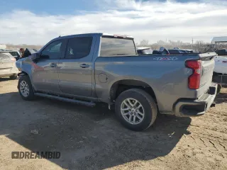 2021 Chevrolet Silverado 1500 RST with VIN 1GCUYEED2MZ403417, listed as a Copart auction lot 46901625 with 41,624 mi miles and Salvage Title. Bid and sale history available at carsss.com. Image 2.