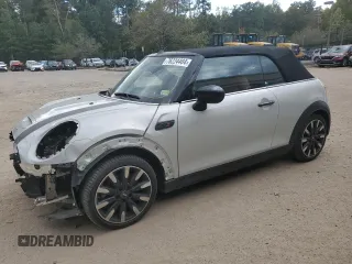 2022 MINI Convertible Cooper S with VIN WMW43DL06N3N43108, listed as a Copart auction lot 76224404 with 14,494 mi miles and Salvage Title. Bid and sale history available at carsss.com. Image 1.