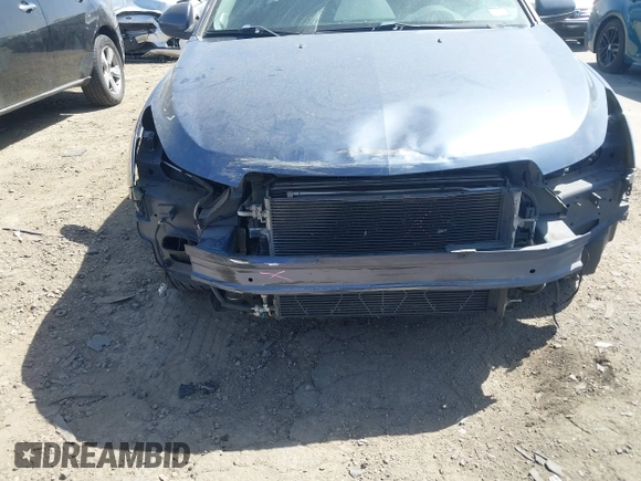 2014 Chevrolet Cruze 1LT with VIN 1G1PC5SB8E7144842, listed as a IAAI auction lot 41839039 with 131,826 mi miles and . Bid and sale history available at DreamBid. Image 6.
