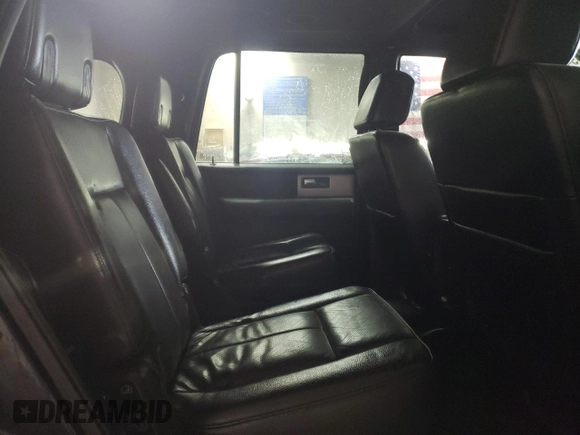 2011 Ford Expedition Limited z VIN 1FMJU1K50BEF42059, wystawiony jako Copart lot #42000825 z przebiegiem 132 395 mil mil oraz Nie do naprawy • Non repairable. Historia ofert i sprzedaży dostępna na DreamBid. Obrazek 10.