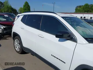 2022 Jeep Compass Latitude with VIN 3C4NJCBB1NT137963, listed as a IAAI auction lot 42027669 with 46,324 mi miles and . Bid and sale history available at DreamBid. Image 13.