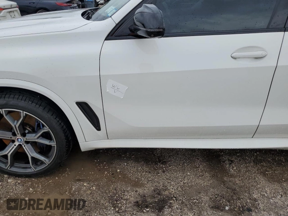 2020 BMW X5 M50i with VIN 5UXJU4C07L9C31149, listed as a Copart auction lot 59241674 with 39,809 mi miles and Non Repairable. Bid and sale history available at carsss.com. Image 13.