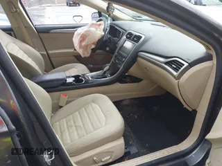2016 Ford Fusion SE with VIN 3FA6P0H73GR103615, listed as a IAAI auction lot 41950050 with 67,781 mi miles and . Bid and sale history available at DreamBid. Image 5.