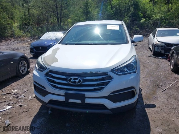 2018 Hyundai Santa Fe Sport 2.4L with VIN 5NMZT3LB7JH091203, listed as a IAAI auction lot 41983942 with 124,285 mi miles. Bid and sale history available at carsss.com. Image 12.
