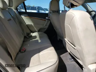 2012 Lincoln MKZ Hybrid with VIN 3LNDL2L36CR836289, listed as a Copart auction lot 50690985 with 177,778 mi miles and Clean Title. Bid and sale history available at DreamBid. Image 10.