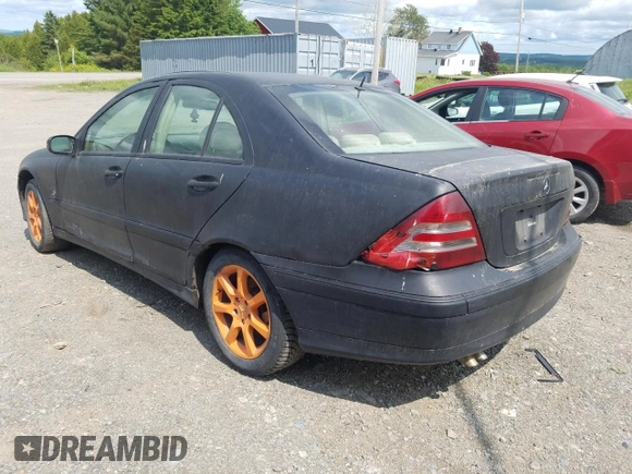 2005 Mercedes-Benz C 240 z VIN WDBRF81J75F626479, wystawiony jako Copart lot #58505095 z przebiegiem Nie podano mil oraz Szkoda całkowita • Salvage title. Historia ofert i sprzedaży dostępna na DreamBid. Obrazek 2.