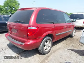 2006 Dodge Caravan SXT with VIN 1D4GP45R86B592241, listed as a IAAI auction lot 42257205 with 107,232 mi miles and . Bid and sale history available at DreamBid. Image 4.