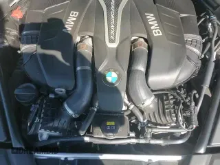 2018 BMW 5 Series M550i xDrive with VIN WBAJB9C50JB286221, listed as a Copart auction lot 80460595 with 115,587 mi miles and Salvage title. Bid and sale history available at DreamBid. Image 13.